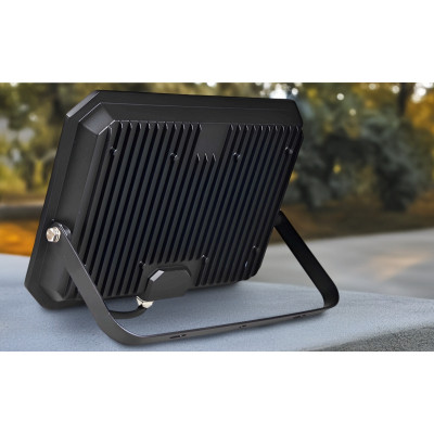 ELF10106 | LED 10W|6500k|900lm FLOODLIGHT ALUM.110-240V~IP65 GLASScover|BLACK|{enjoysimplicity}™ ELF10106 | LED 10W|6500k|900lm FLOODLIGHT ALUM.110-240V~IP65 GLASScover|BLACK|{enjoysimplicity}™